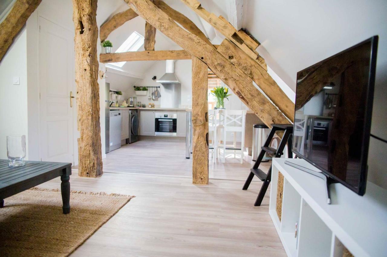 Les Maisons De Charlotte Glanville Esterno foto